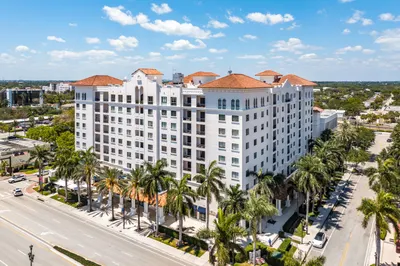233 S Federal Highway #605 1