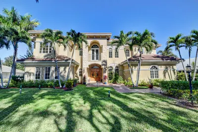 4255 Gleneagles Drive 1