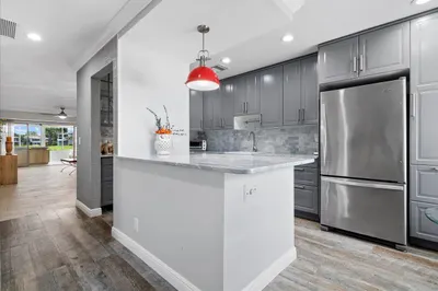 1395 SW 27th Avenue #103 1