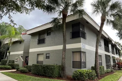2531 NW 49th Ter #711 1