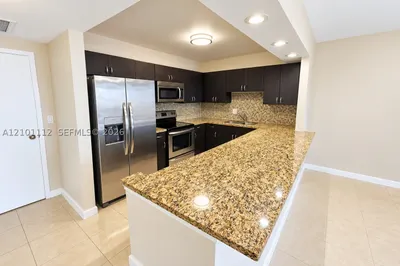2500 Parkview Dr #307 1