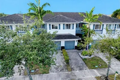 1421 NW 34TH Way #1421 1