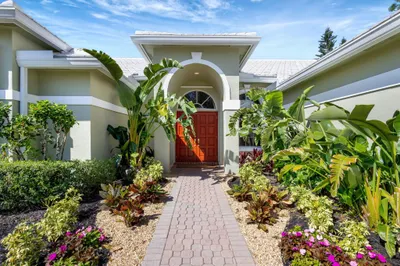 8726 SE Riverfront Terrace 1