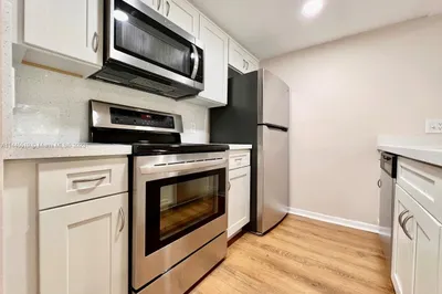 8180 Geneva Ct #228 1