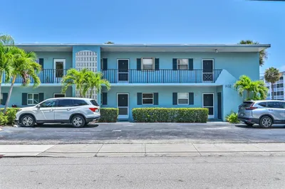 1432 S Lakeside Drive #2 1