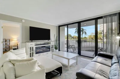 336 Golfview Road #214 1