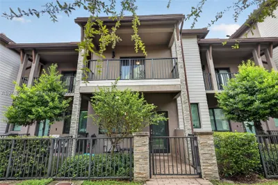4915 NW 83rd Path #4915 1
