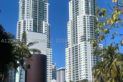 253 NE 2nd St #218 1