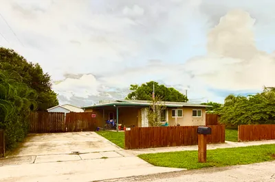 1014 S 9th Street S 1