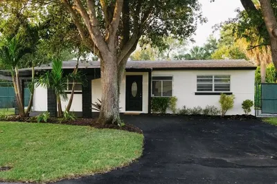 4256 S Mary Circle 1