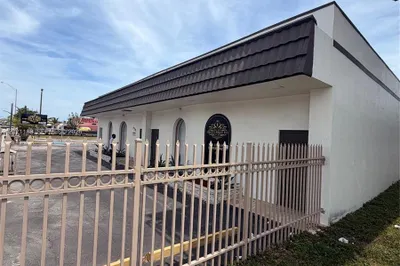 920 NW 119th St 1