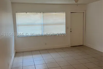 5212 NW 24th Ct #90 1