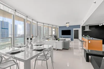495 Brickell Ave #1704 1