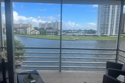20 Yacht Club Drive #405 1
