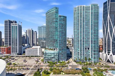 888 BISCAYNE Boulevard #4904 1
