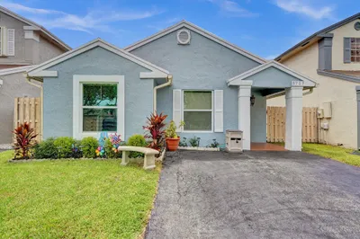 3727 NW 107th Ter 1