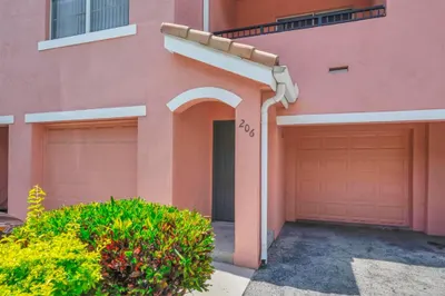 106 SW Peacock Boulevard #4-206 1