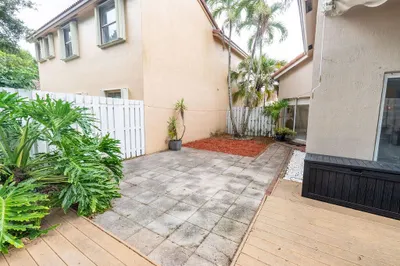 1284 NW 125th Terrace 1