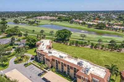 5350 Woodland Lakes Drive #209 1