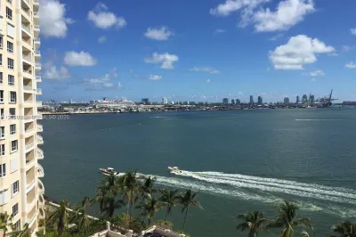 540 Brickell Key Dr #1122 1