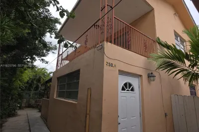 Front Exterior
NO HOA approval