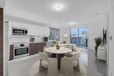 1010 SW 2nd Ave #1003 1