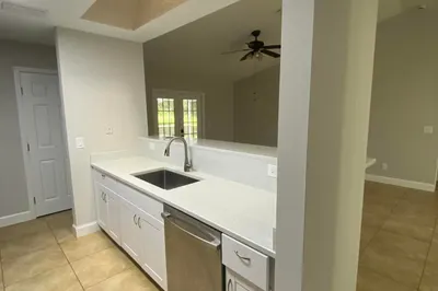 915 11th Terrace 1