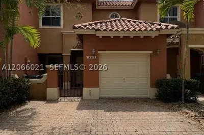 15242 SW 30th Ter #15242 1