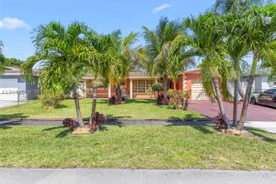 1157 NW 45th Ter 1