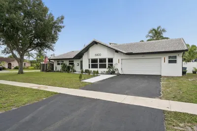 5800 SW 19th Street 1