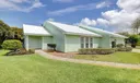 3824 SE Fairway E Photo
