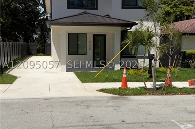 18340 SW 102 Pl 1