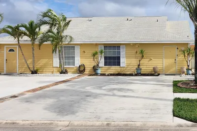 1501 Royal Forest Court 1