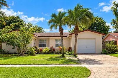 6808 Merion Court 1