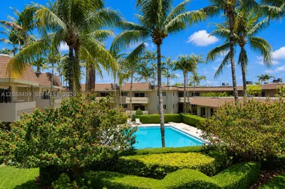 14500 SW 88th Ave #222 1