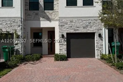 7263 SW 46 St #7264 1