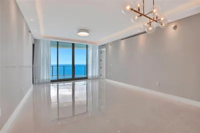15701 Collins Ave #3804 1