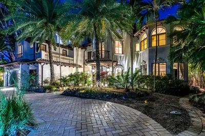 42 Nurmi Drive 1