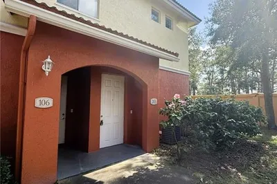 47 SE Sedona Circle #203 1