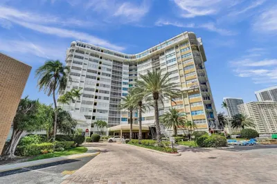 100 Golden Isles Drive #815 1