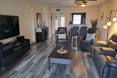 7817 Golf Cir Drive #203