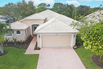 2559 Egret Lake Drive 1