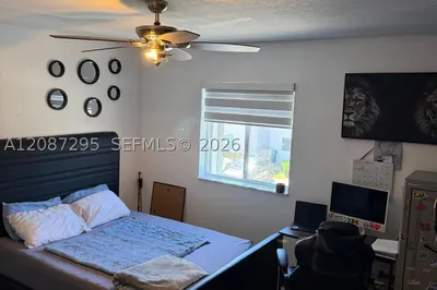 391 NW 12th Ave 1