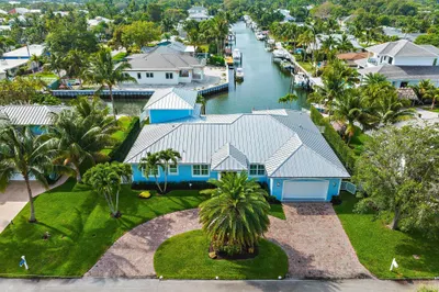 955 Pompano Drive 1