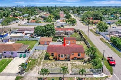 2890 NW 160th St 1