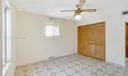 902 E 14th Pl Photo