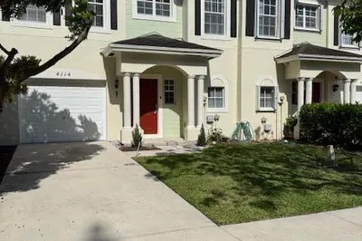 4114 Emerald  Vista 1