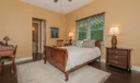 561 E Enclave Cir E Photo
