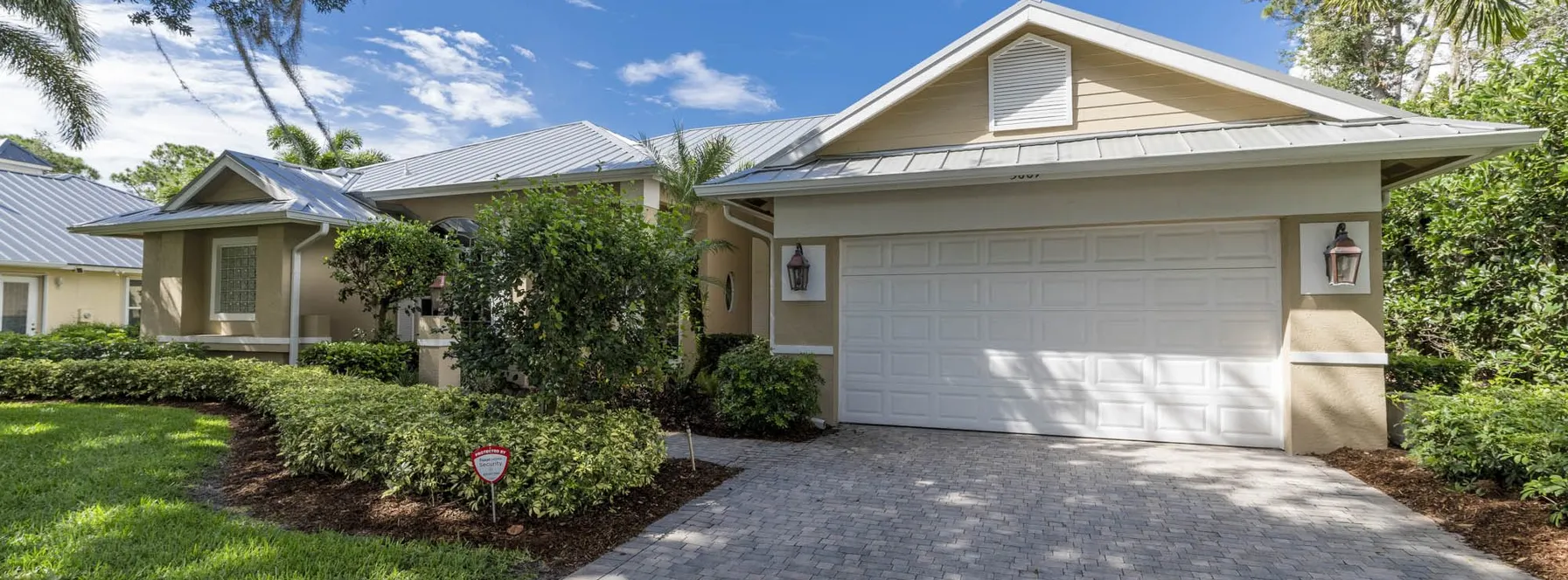 Just Listed | Amazing in The Arbors | 5609 SE Forest Glade Trail