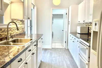 214 Sparrow Drive #3 1